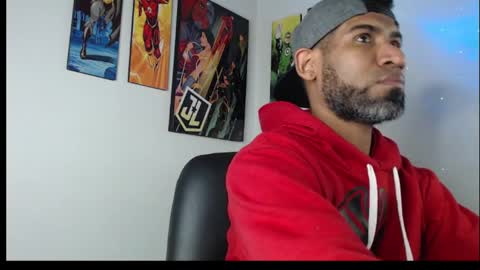 Snapshot of enriblack92 chatting on 02.13.25 enriblack92 online show from 02.13.25