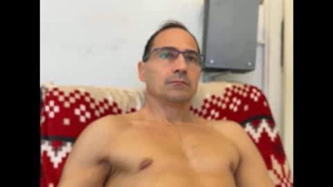 Snapshot of enrico5578 chatting on 11.25.25 enrico5578 online show from 11.25.25