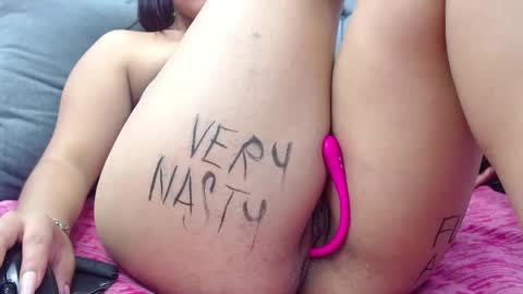 Snapshot of eny_dirty chatting on 12.28.24 Enny Dirty online show from 12.28.24