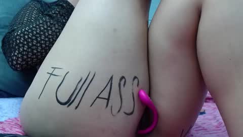 Snapshot of eny_dirty chatting on 01.13.25 Enny Dirty online show from 01.13.25