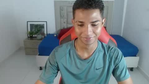 Enzo online show from 12.22.25