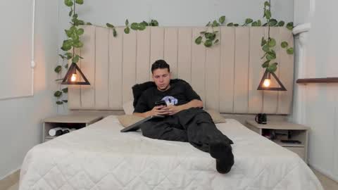 ENZO online show from 11.29.25