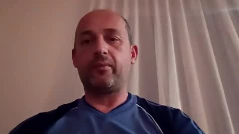 Snapshot of epu17 chatting on 04.19.26 epu17 online show from 04.19.26