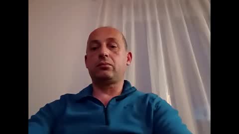 Snapshot of epu17 chatting on 04.22.26 epu17 online show from 04.22.26