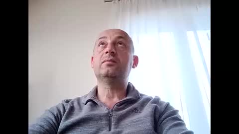 Snapshot of epu17 chatting on 04.30.26 epu17 online show from 04.30.26