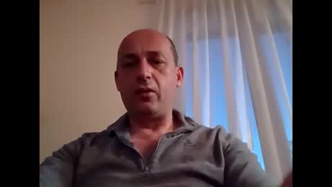 Snapshot of epu17 chatting on 05.04.26 epu17 online show from 05.04.26