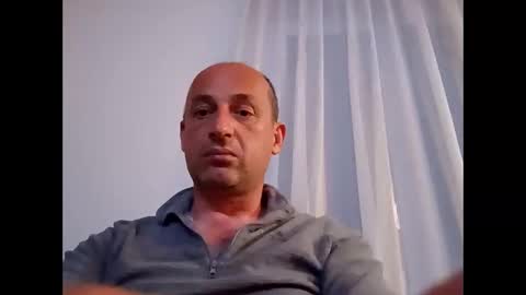 Snapshot of epu17 chatting on 05.06.26 epu17 online show from 05.06.26