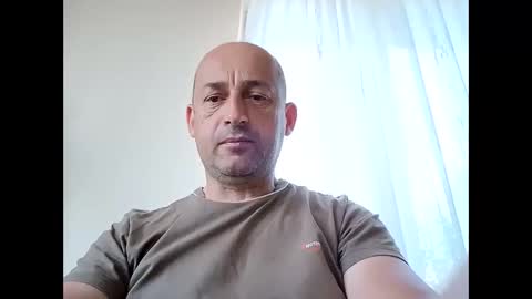 Snapshot of epu17 chatting on 05.26.26 epu17 online show from 05.26.26