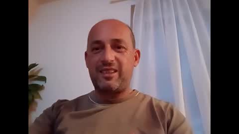 Snapshot of epu17 chatting on 05.28.26 epu17 online show from 05.28.26