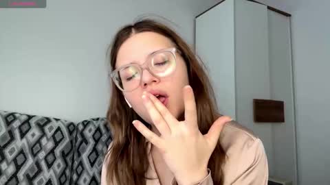 Snapshot of erapody chatting on 02.23.26 Venice online show from 02.23.26