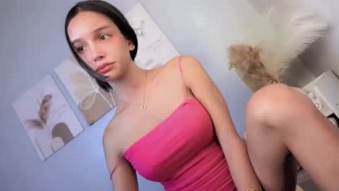 Elisa online show from 04.24.26