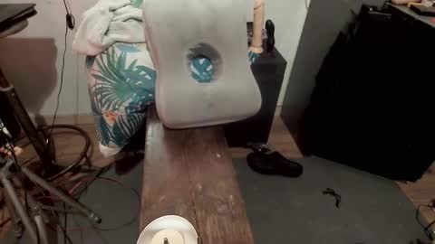 Snapshot of ergheid chatting on 02.09.25 ergheid online show from 02.09.25