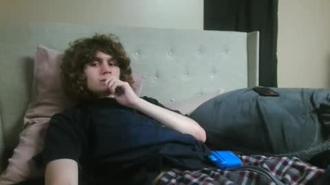 Snapshot of erhmlol chatting on 05.19.26 erhmlol online show from 05.19.26