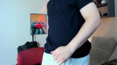 Snapshot of eric_ether chatting on 10.03.25 Eric online show from 10.03.25