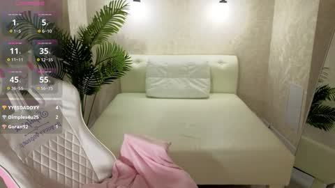 Snapshot of erica_mckenzie chatting on 02.17.26 erica_mckenzie online show from 02.17.26