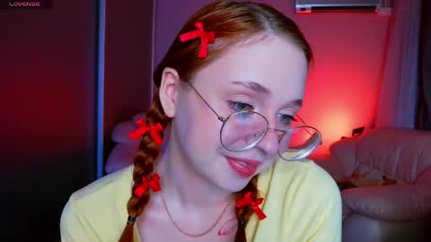 Erica 3 online show from 05.17.26