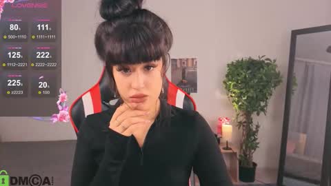 Erika online show from 10.15.25