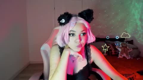 Erica online show from 01.08.25