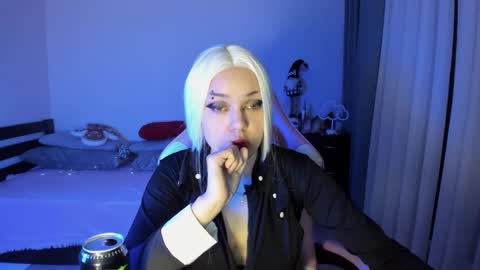 Erica online show from 01.28.25