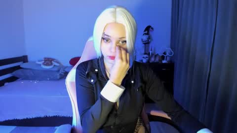 Erica online show from 01.28.25