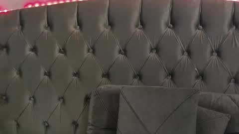 Erica online show from 02.23.25