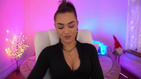 Snapshot of ericasin chatting on 01.15.26 Erica online show from 01.15.26