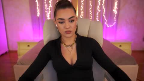 Snapshot of ericasin chatting on 02.06.26 Erica online show from 02.06.26