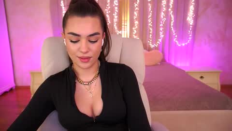 Snapshot of ericasin chatting on 02.11.26 Erica online show from 02.11.26