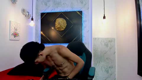 Snapshot of erick_zhimerman chatting on 02.07.25 online show from 02.07.25