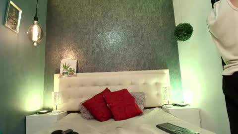 Snapshot of erick_zhimerman chatting on 03.05.25 online show from 03.05.25