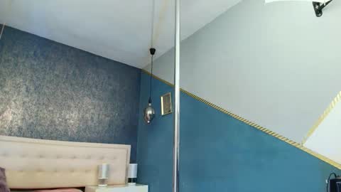 Snapshot of erick_zhimerman chatting on 10.11.25 online show from 10.11.25