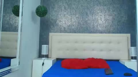 Snapshot of erick_zhimerman chatting on 11.09.25 online show from 11.09.25