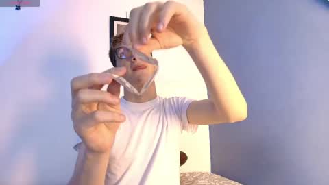I am Erik online show from 05.08.26
