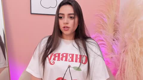 Erika Mendez online show from 01.28.25