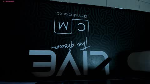 Erika Benz online show from 01.11.26