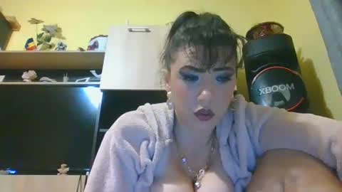 erikaguapa1989 online show from 12.03.25