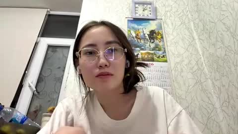Snapshot of erinnthurmond chatting on 06.15.26 Luna online show from 06.15.26