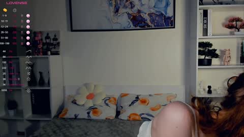 Snapshot of erline_may chatting on 12.24.24 Sofia online show from 12.24.24