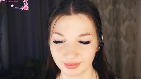 Snapshot of erlinefairall chatting on 11.08.25 Erline and Monica online show from 11.08.25