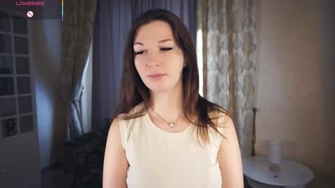 Snapshot of erlinefairall chatting on 11.16.25 Erline and Monica online show from 11.16.25