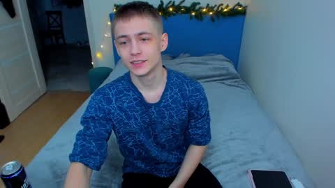 Snapshot of ermak_reborn chatting on 12.24.24 Max online show from 12.24.24