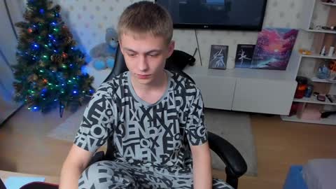 Snapshot of ermak_reborn chatting on 01.05.25 Max online show from 01.05.25