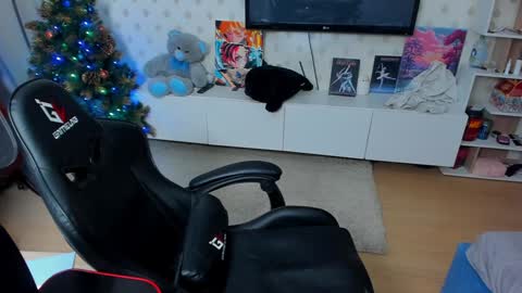 Snapshot of ermak_reborn chatting on 01.10.25 Max online show from 01.10.25