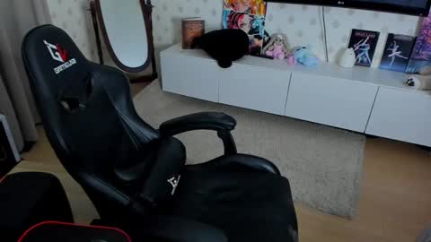 Snapshot of ermak_reborn chatting on 02.23.25 Max online show from 02.23.25