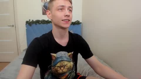 Snapshot of ermak_reborn chatting on 03.04.25 Max online show from 03.04.25