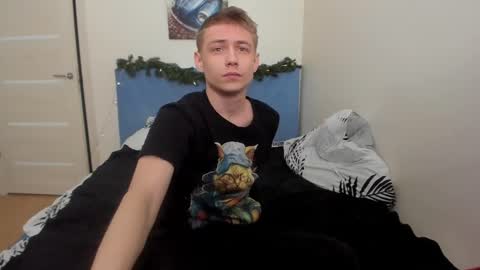 Snapshot of ermak_reborn chatting on 03.09.25 Max online show from 03.09.25