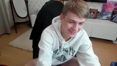 Snapshot of ermak_reborn chatting on 10.02.25 Max online show from 10.02.25