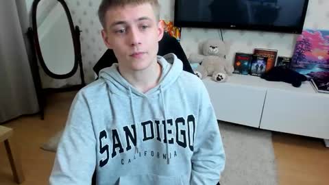 Snapshot of ermak_reborn chatting on 11.07.25 Max online show from 11.07.25