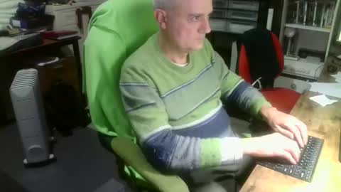 ernello online show from 10.25.25