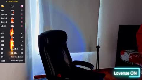 Snapshot of ernesto_rodriguez_82 chatting on 11.08.25 ernesto rodriguez 82 online show from 11.08.25